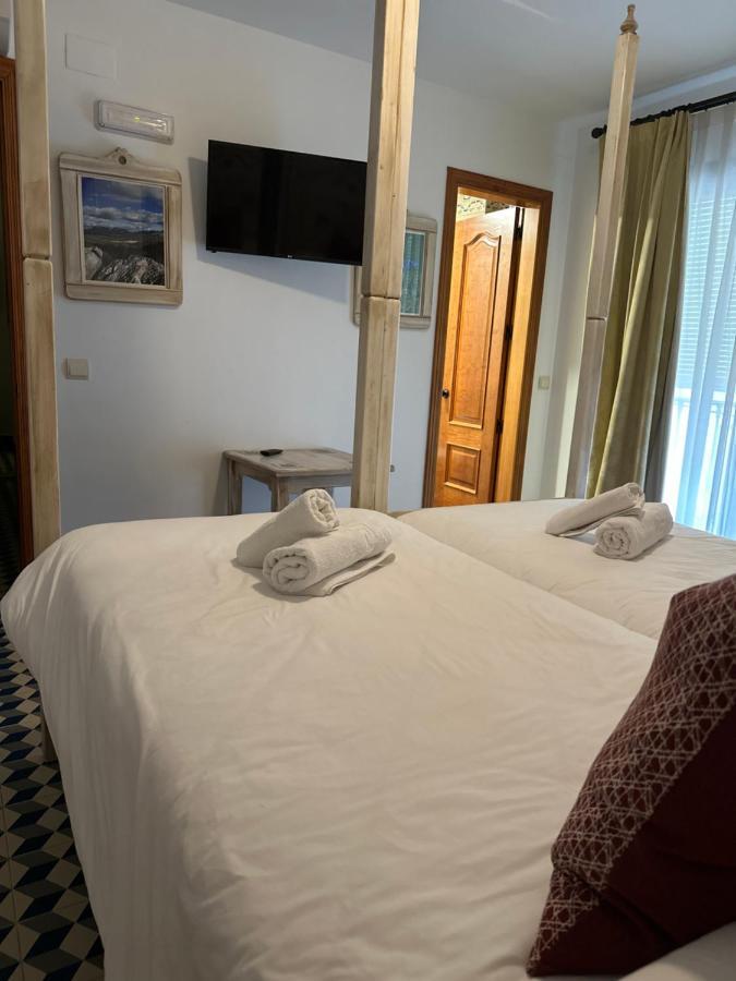 Hostal Moon โตล็อกซ์ ภายนอก รูปภาพ